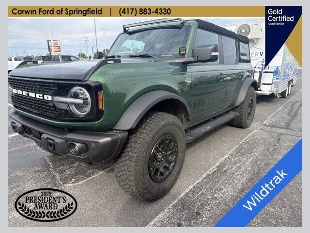 2023 FORD Bronco