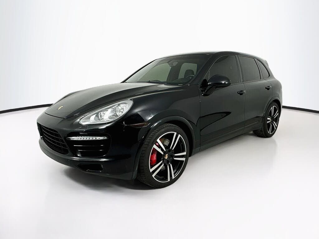 2014 PORSCHE Cayenne
