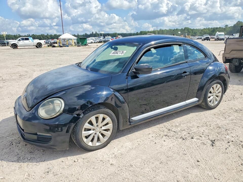 2013 VOLKSWAGEN Beetle