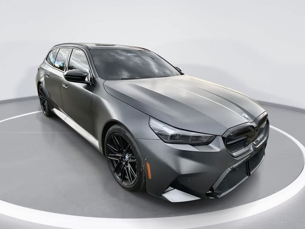 2025 BMW M5