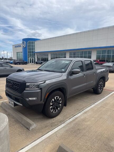 2024 NISSAN Frontier