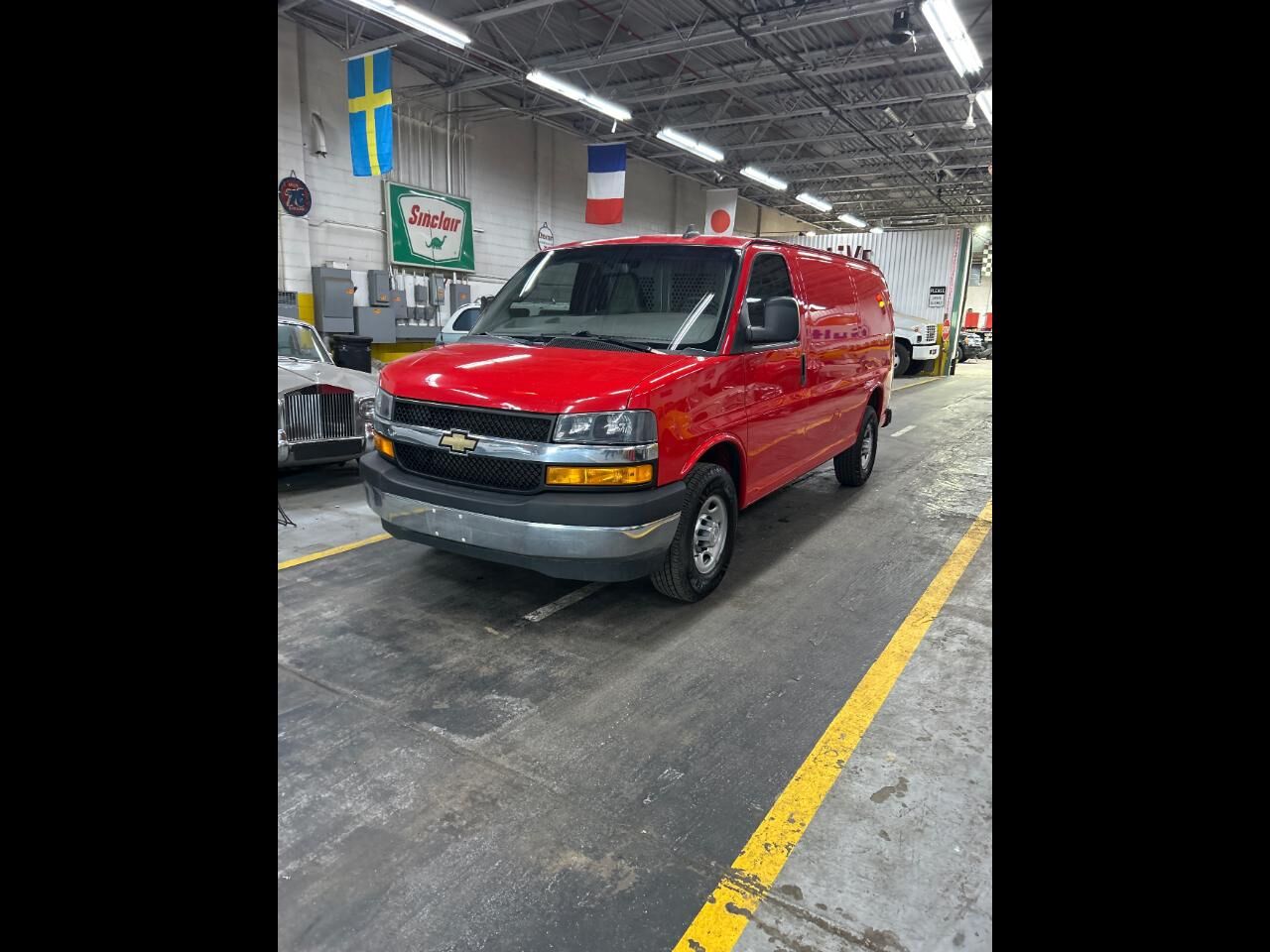 2021 CHEVROLET Express