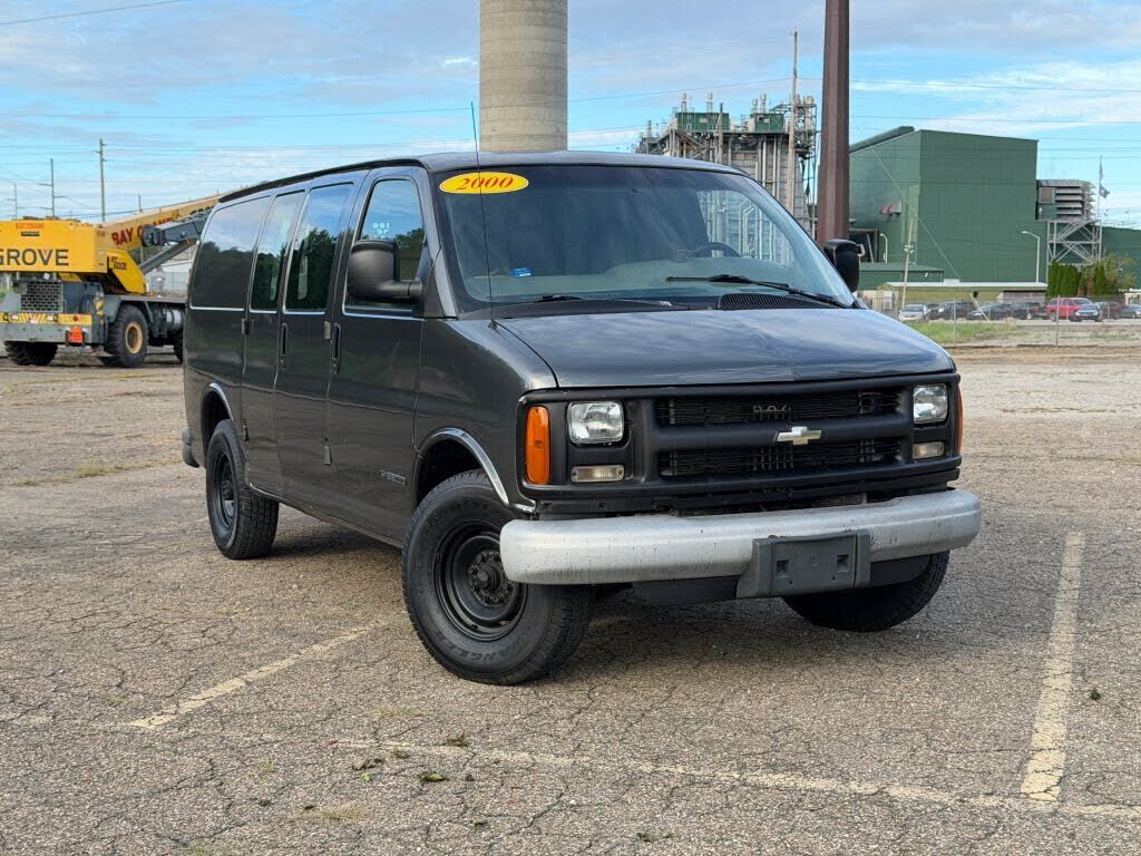 2000 CHEVROLET Express