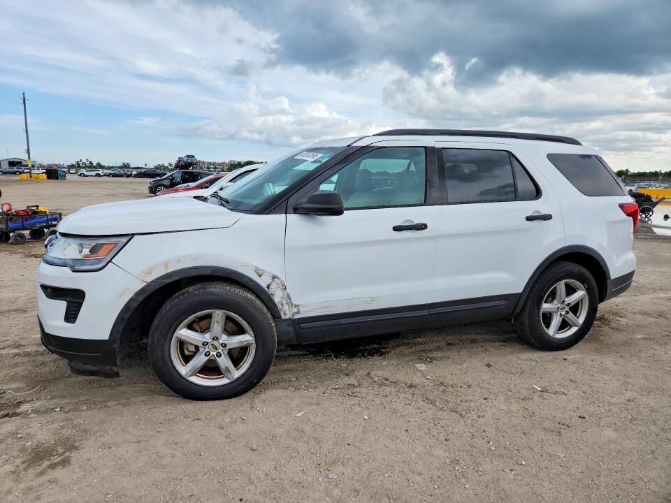 2018 FORD Explorer