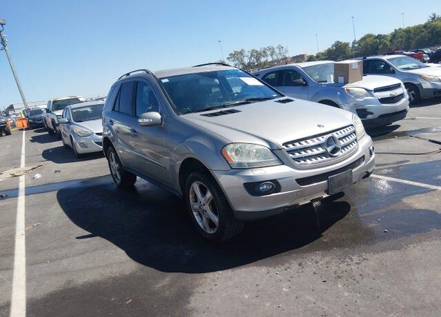 2008 MERCEDES-BENZ M-Class