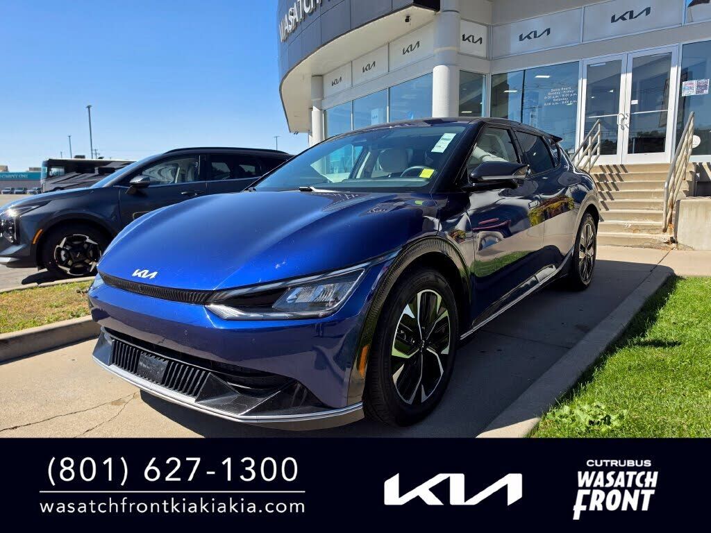 2023 KIA EV6