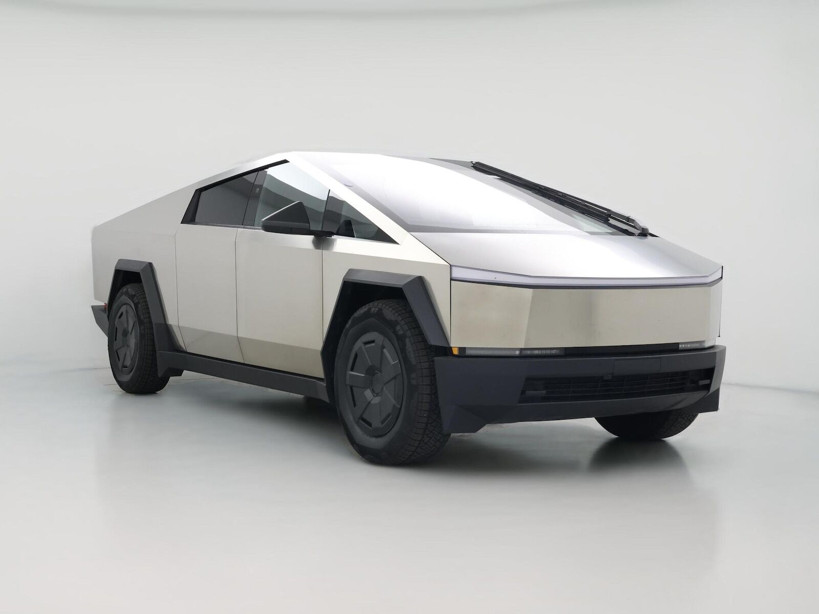 2025 TESLA Cybertruck