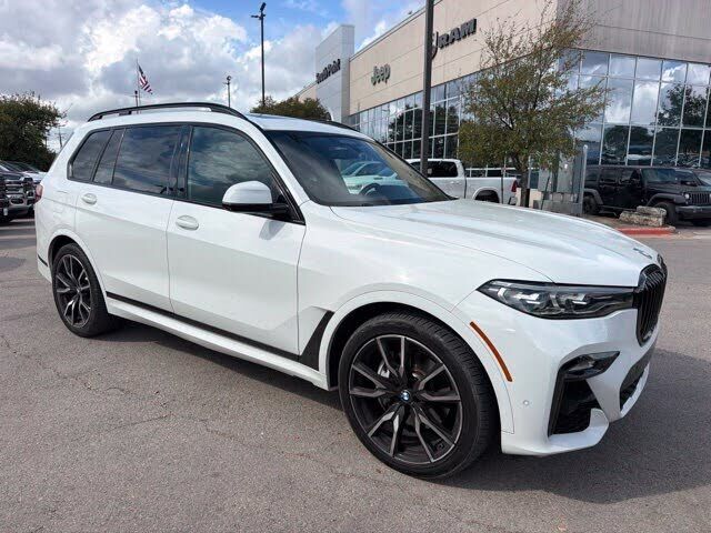 2021 BMW X7