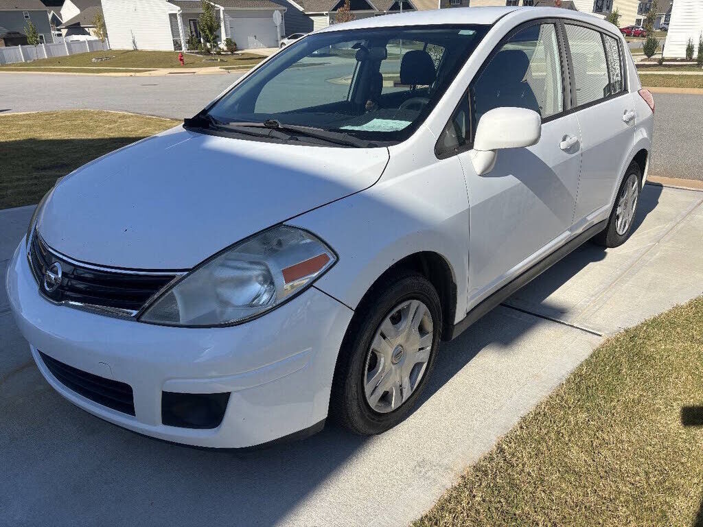 2012 NISSAN Versa