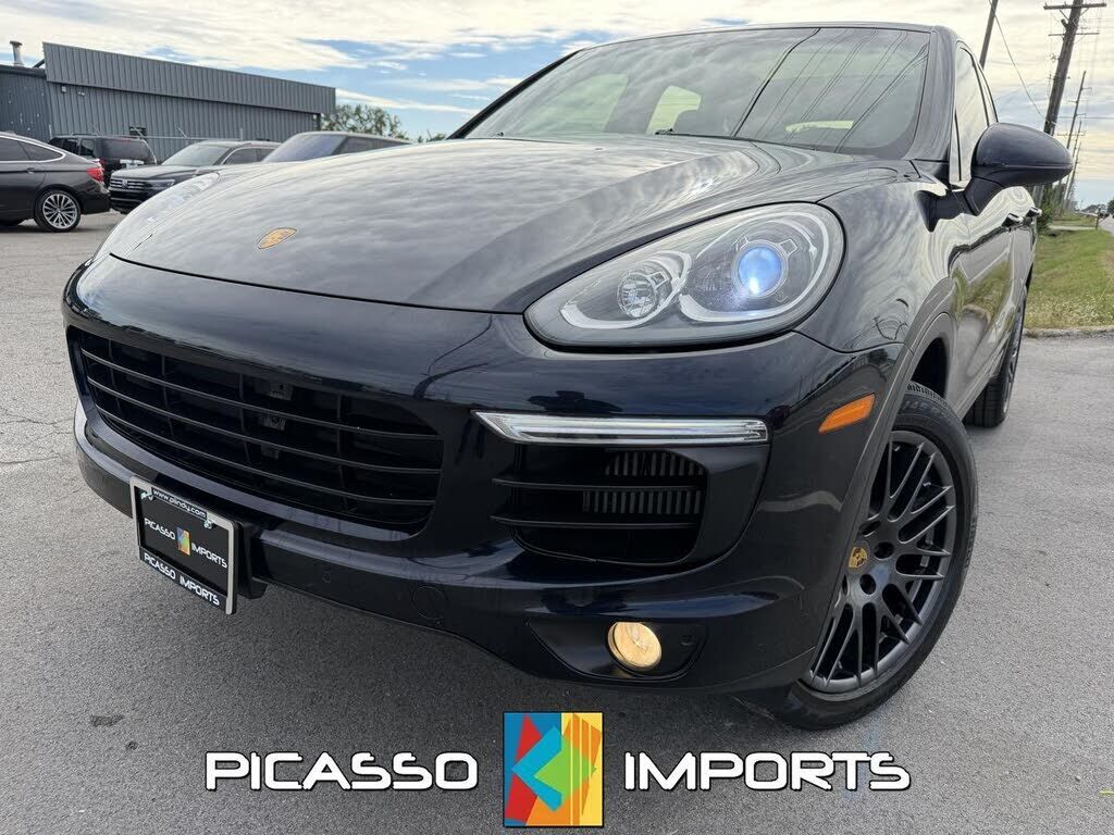 2017 PORSCHE Cayenne