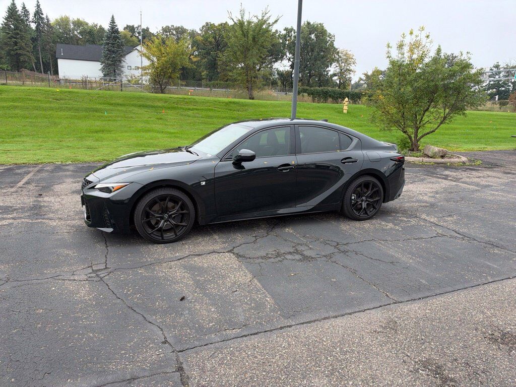 2025 LEXUS IS