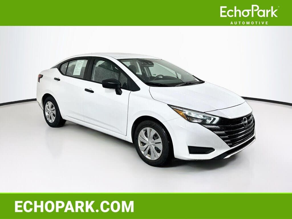 2025 NISSAN Versa