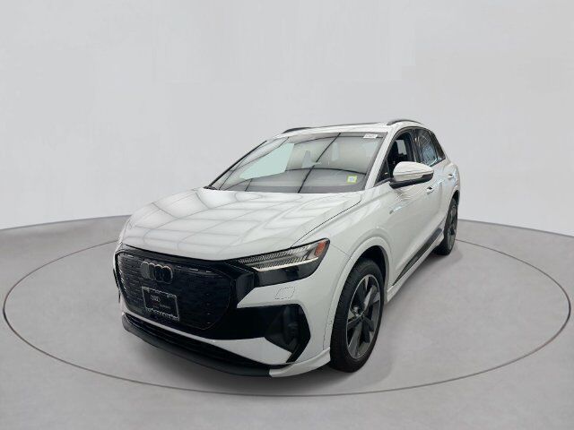 2023 AUDI Q4