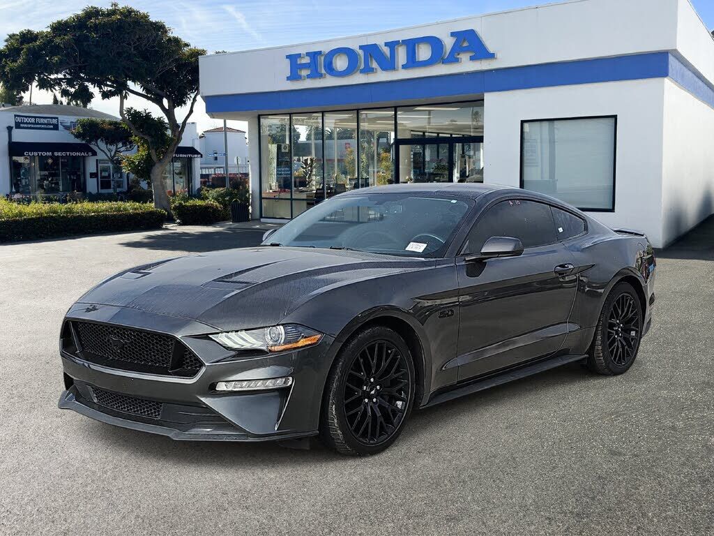 2020 FORD Mustang