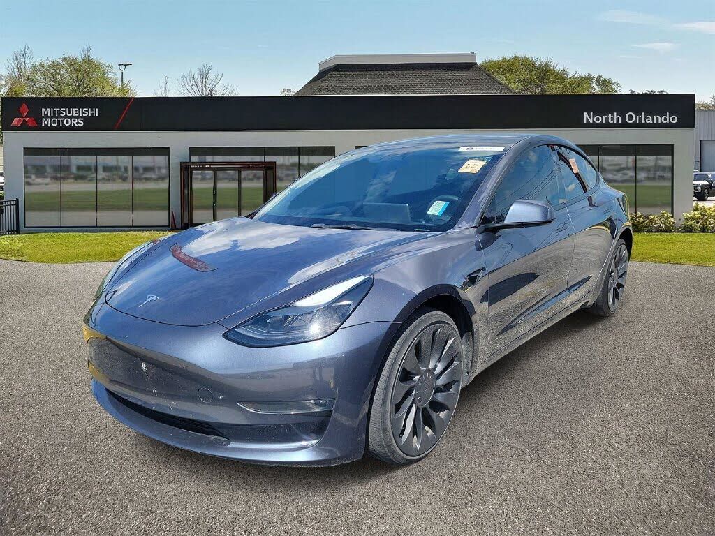 2023 TESLA Model 3