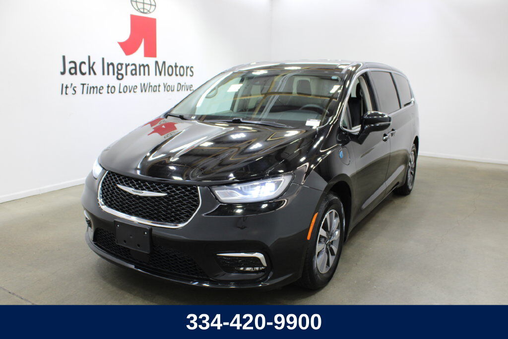 2024 CHRYSLER Pacifica