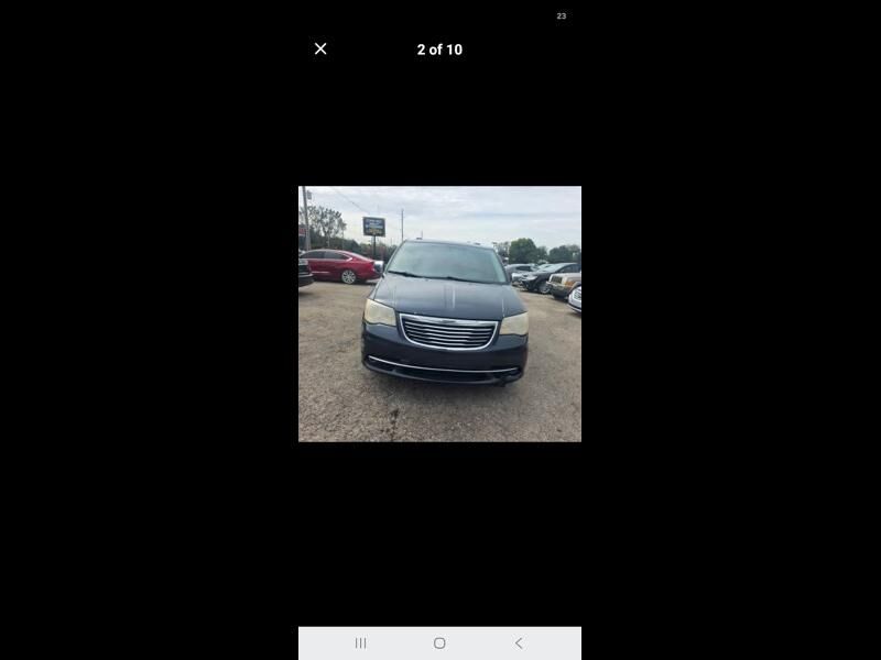 2014 CHRYSLER Town and Country