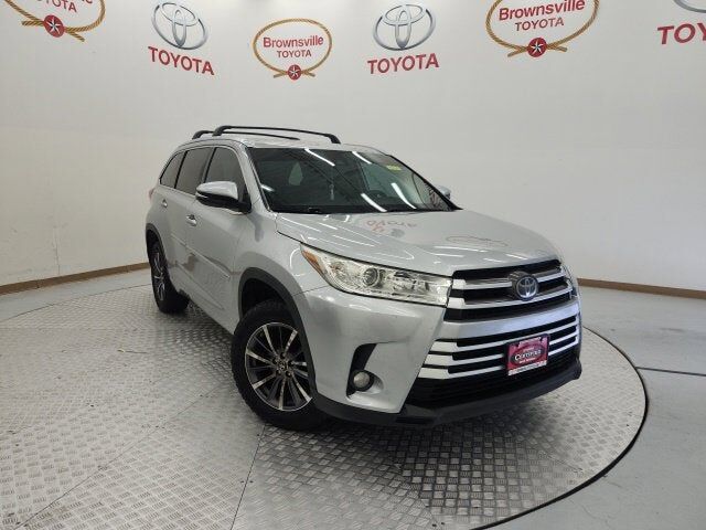 2018 TOYOTA Highlander