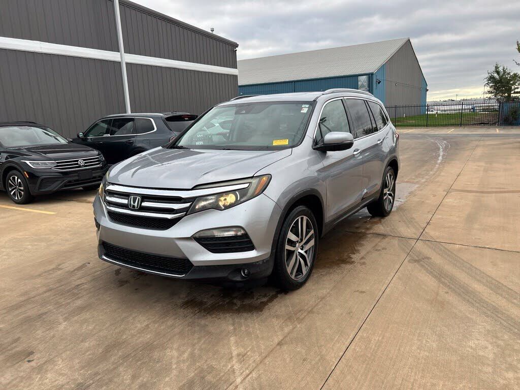 2016 HONDA Pilot