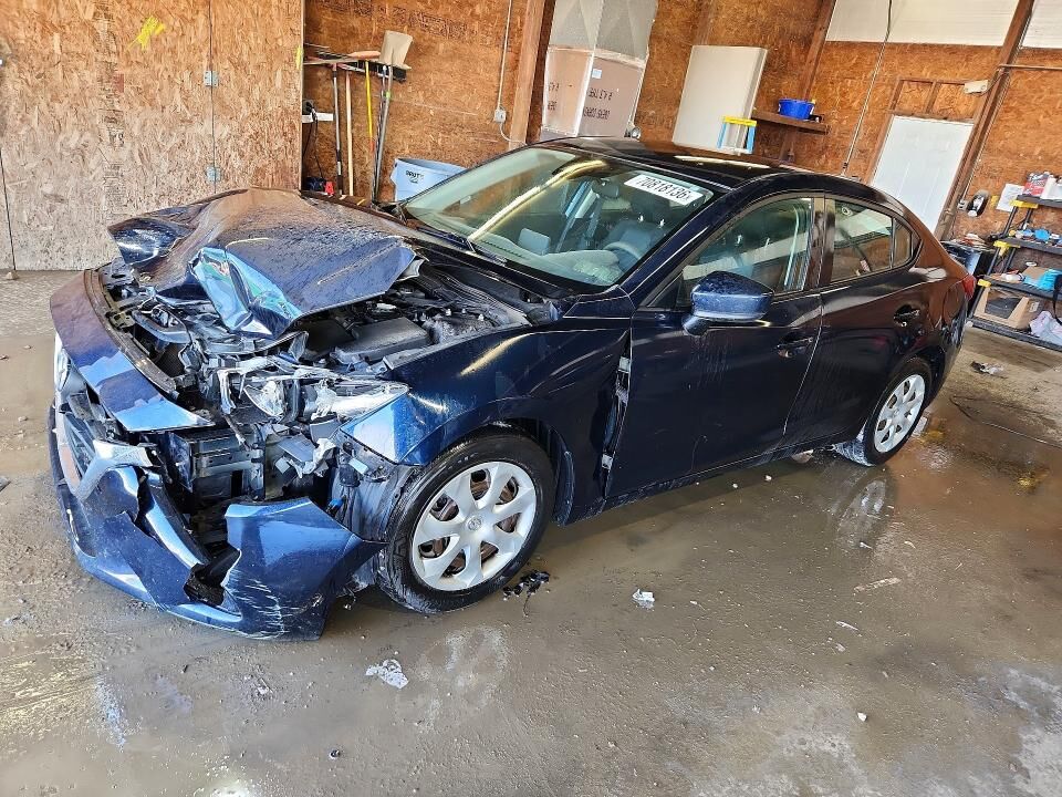 2018 MAZDA Mazda3