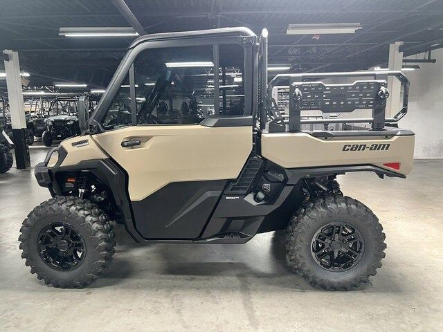 2027 CAN-AM Defender/Traxter