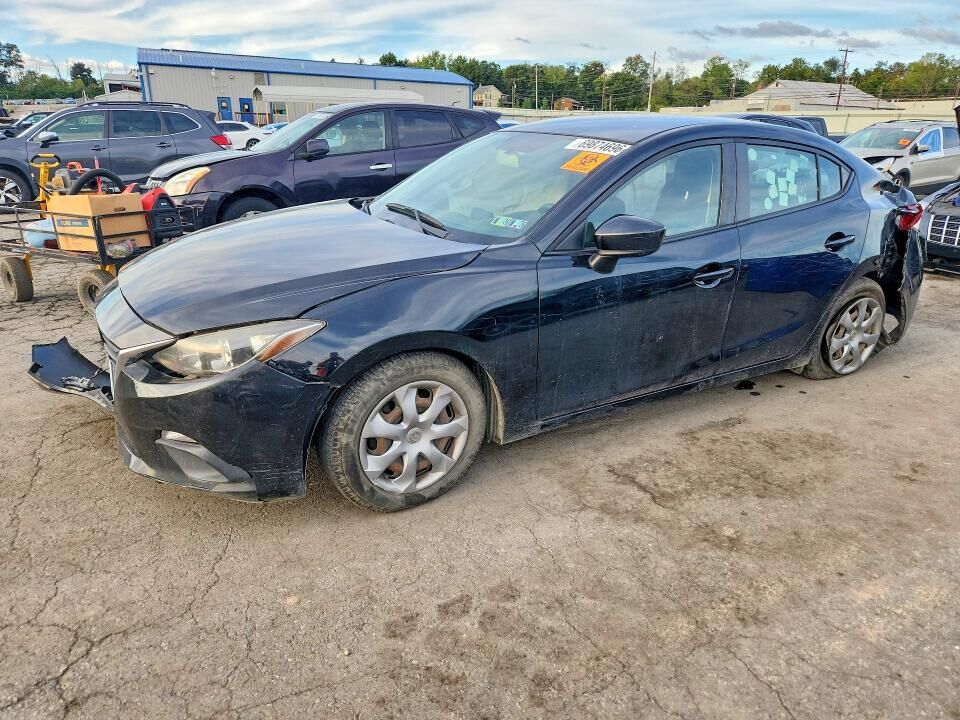 2014 MAZDA Mazda3