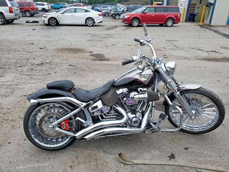 2013 HARLEY DAVIDSON CVO Breakout