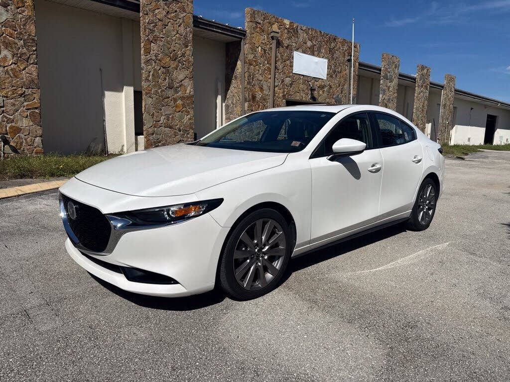 2021 MAZDA Mazda3