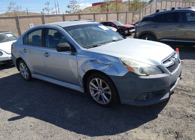 2014 SUBARU Legacy