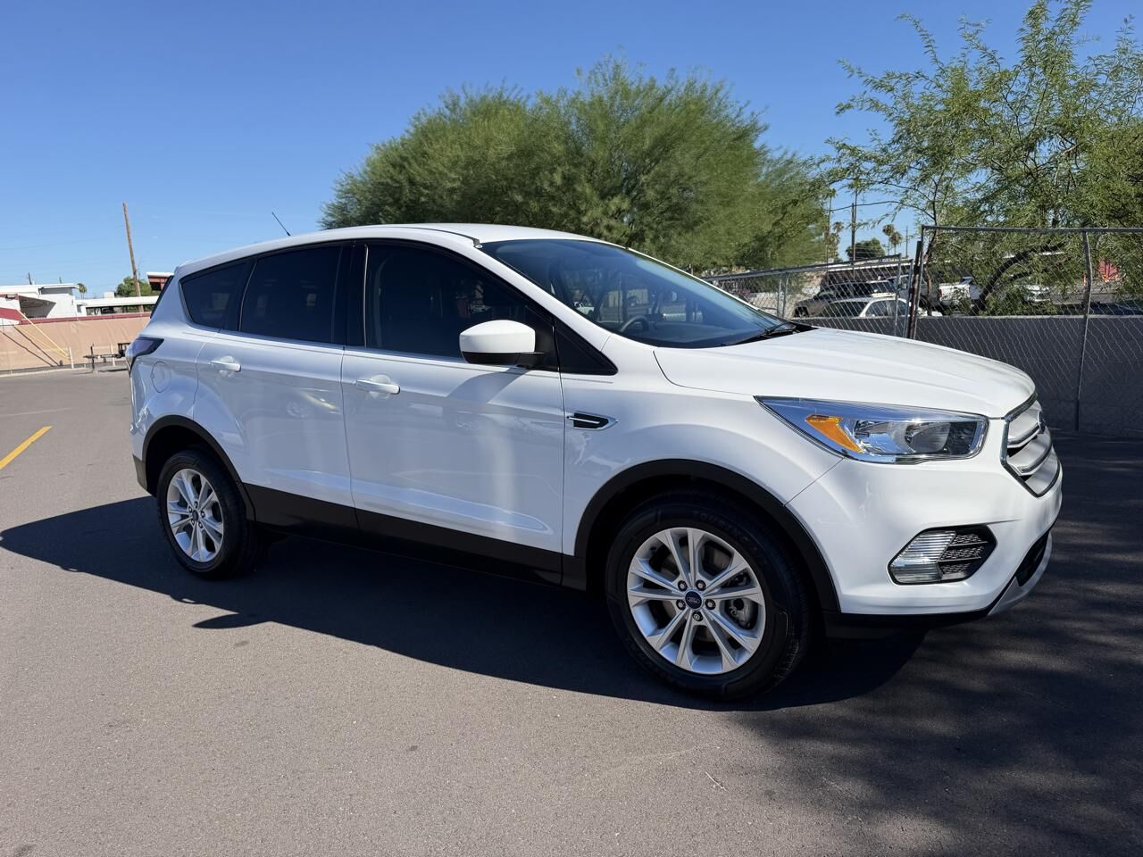 2017 FORD Escape