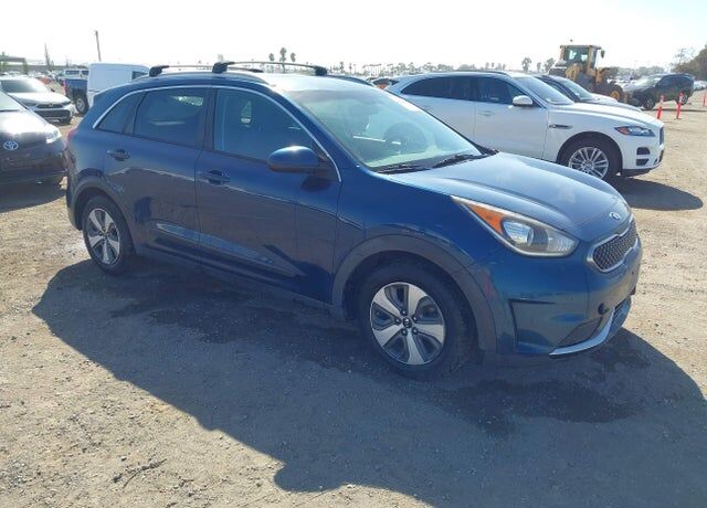2017 KIA Niro