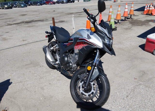 2018 HONDA CB