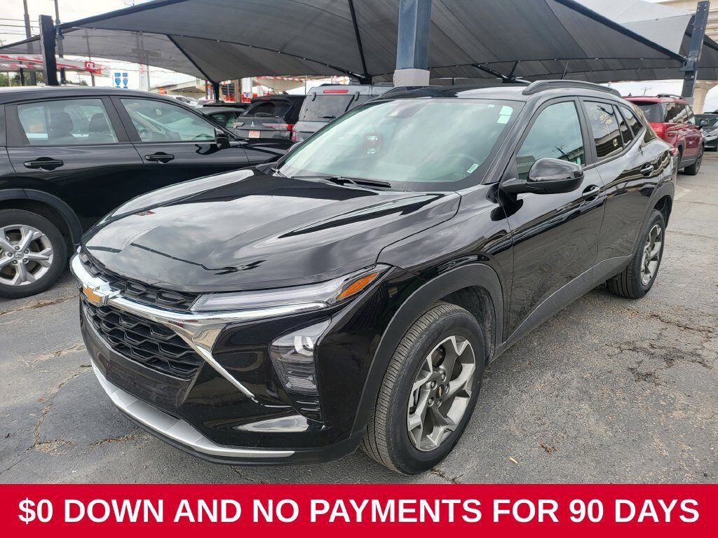 2025 CHEVROLET Trax