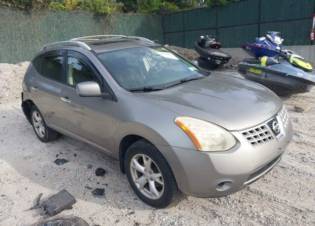 2010 NISSAN Rogue