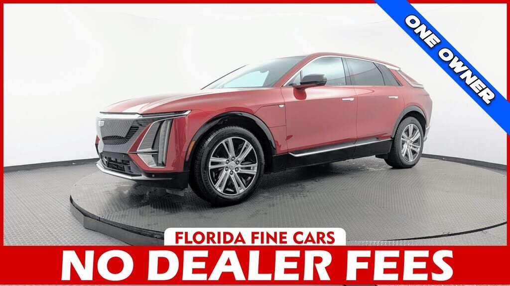 2024 CADILLAC Lyriq