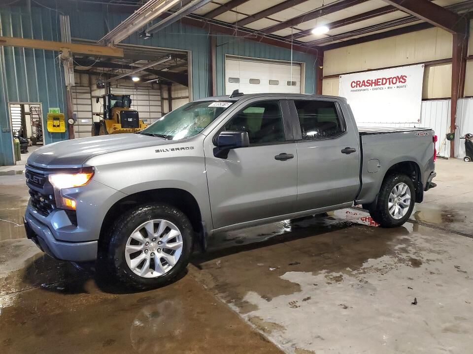2024 CHEVROLET Silverado