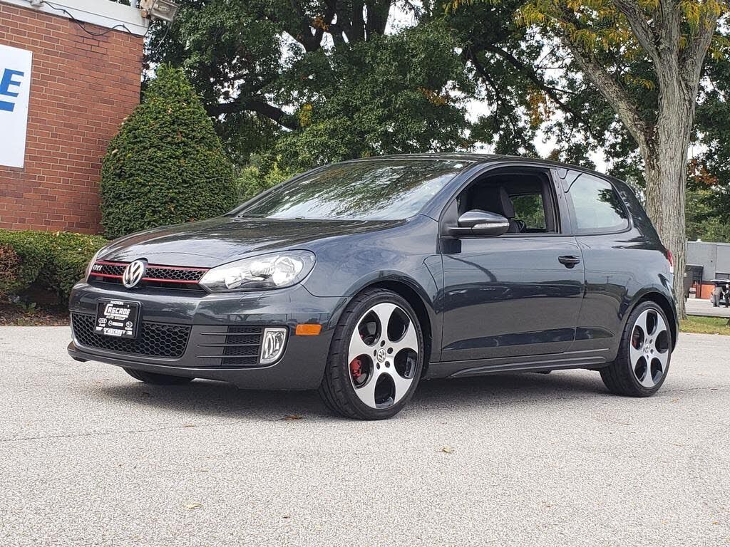 2012 VOLKSWAGEN GTI