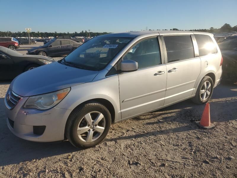 2010 VOLKSWAGEN Routan