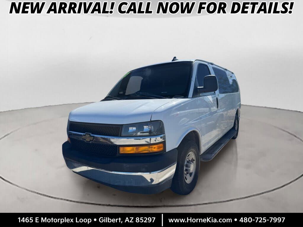 2022 CHEVROLET Express