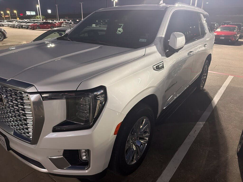 2022 GMC Yukon