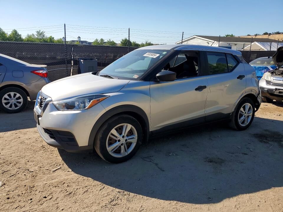 2020 NISSAN Kicks