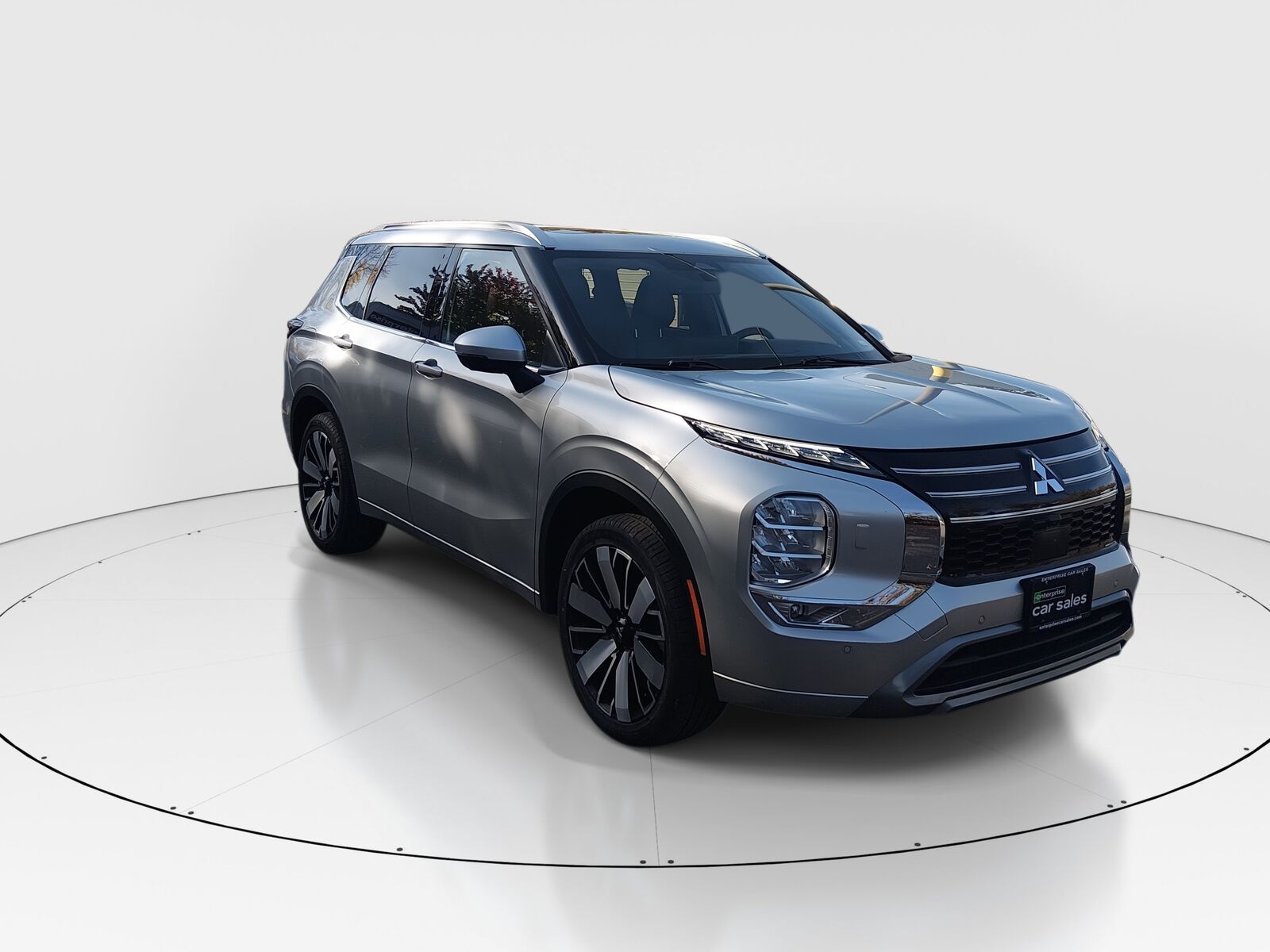 2025 MITSUBISHI Outlander