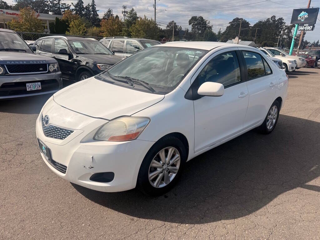 2009 TOYOTA Yaris