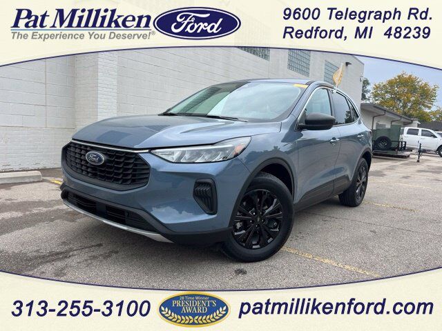 2024 FORD Escape