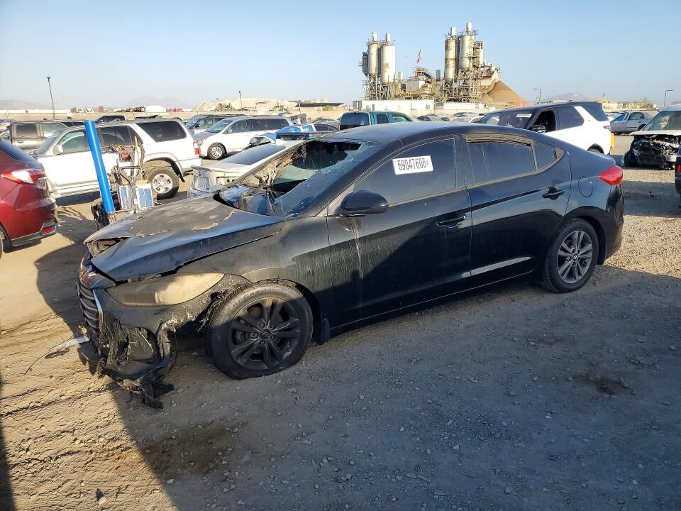 2018 HYUNDAI Elantra