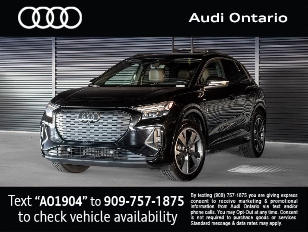 2023 AUDI Q4