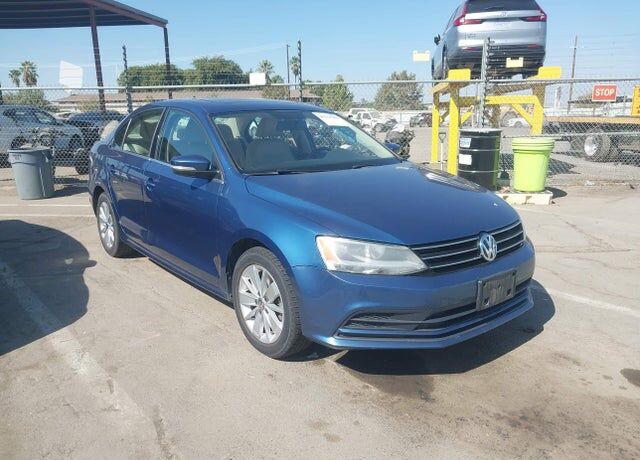2016 VOLKSWAGEN Jetta