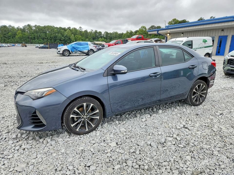 2017 TOYOTA Corolla