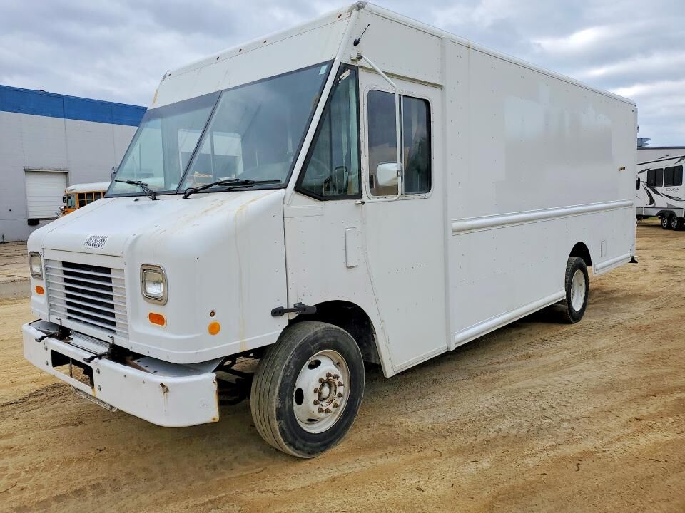 2017 FORD Commercial Chassis