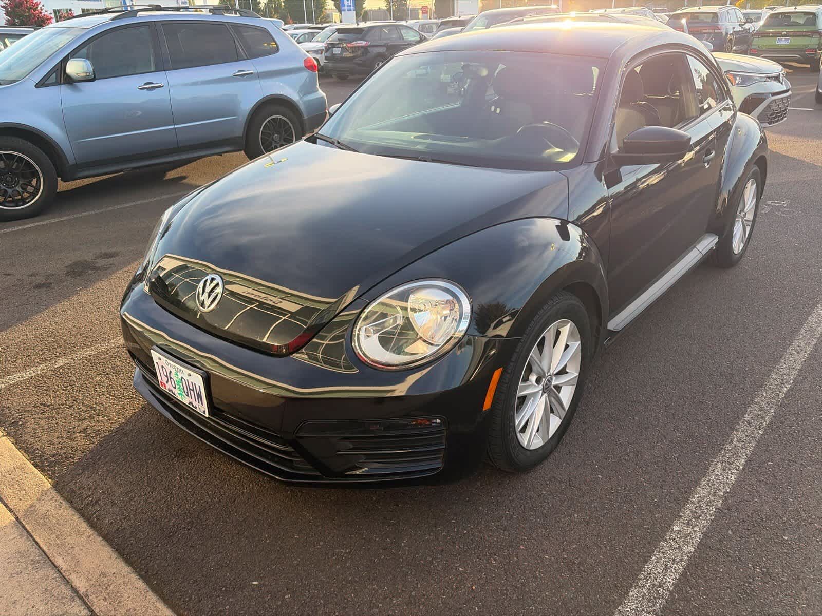 2018 VOLKSWAGEN Beetle